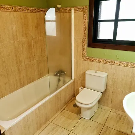 Hébergement de vacances Casa 2 Con Piscina Y Cenador Al Aire Libre